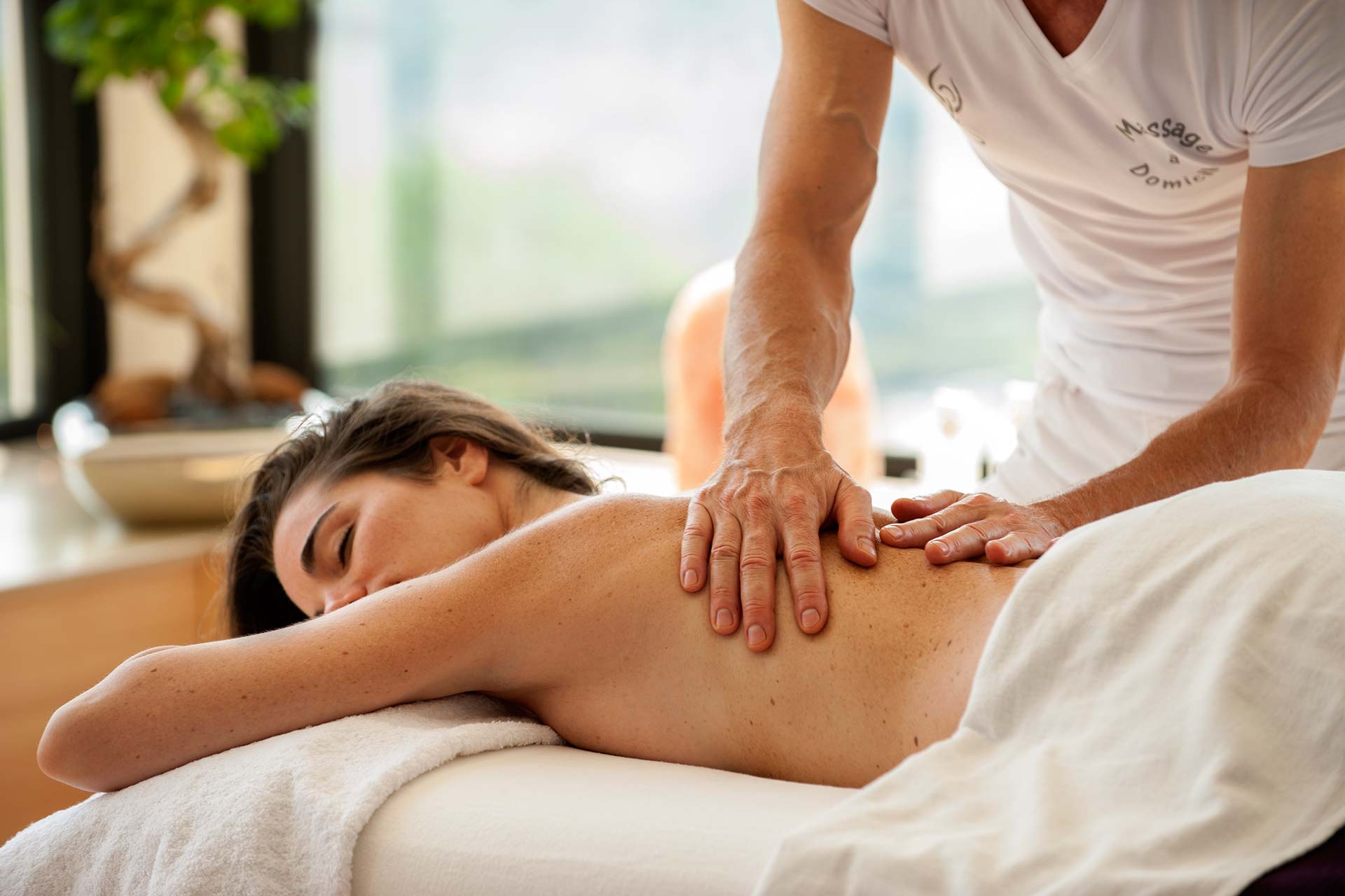 Laurent Limouzin Massages à domicile Cannes | Massage évènementiel & entreprise Laurent Limouzin Massages à domicile Cannes | Massage évènementiel & entreprise