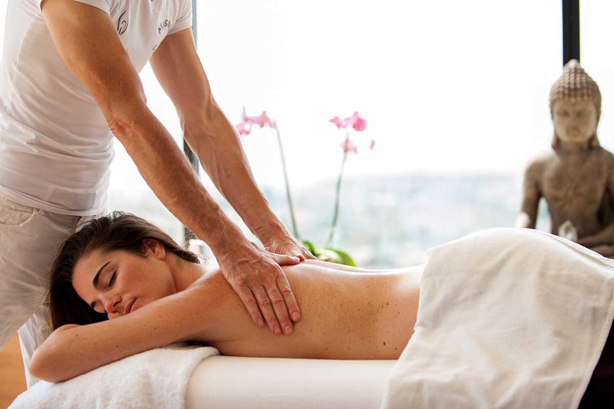 Laurent Limouzin Massages à domicile Cannes | Massage évènementiel & entreprise Laurent Limouzin Massages à domicile Cannes | Massage évènementiel & entreprise